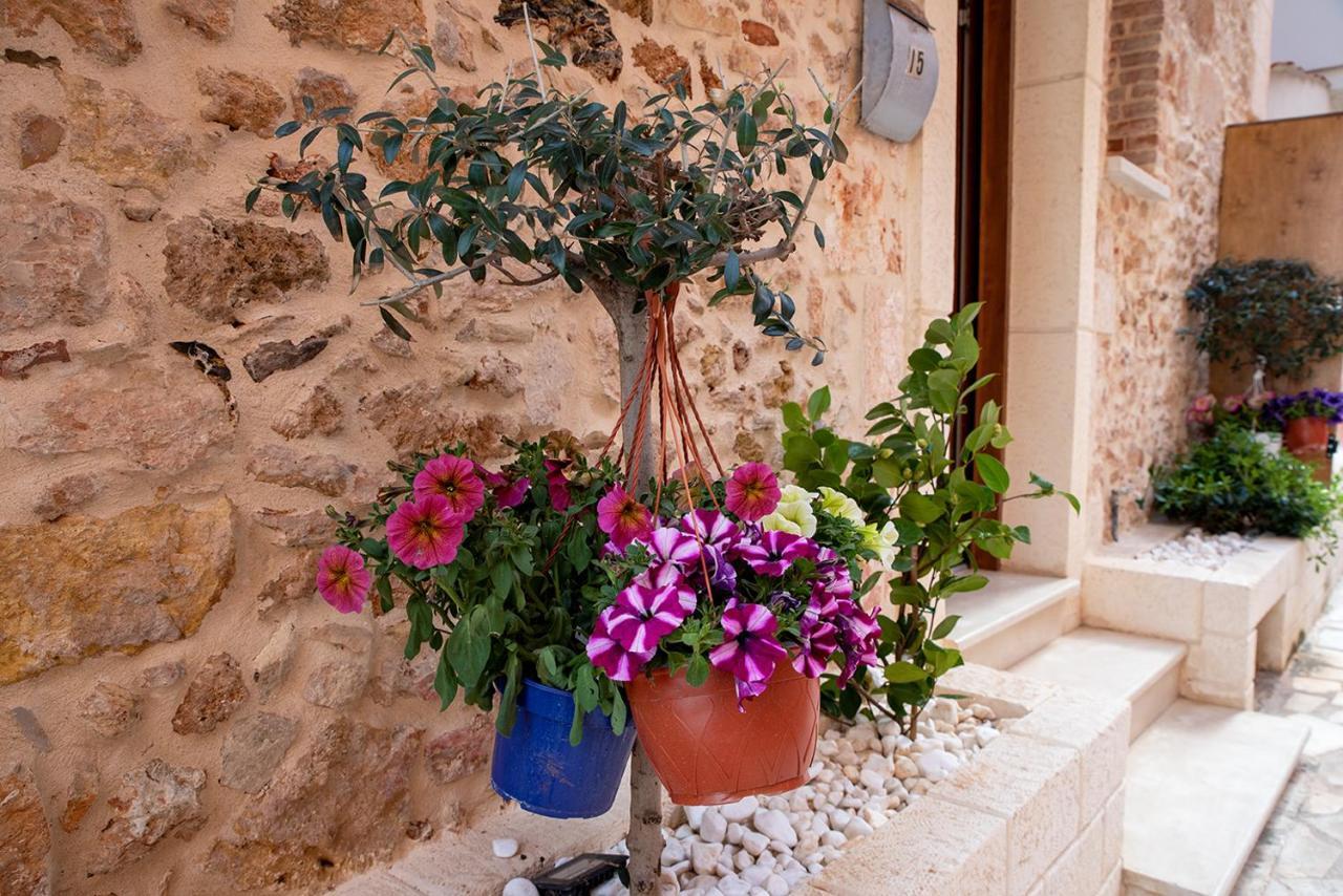 Edward Luxury Suites Chrissi Akti Chania Exterior foto